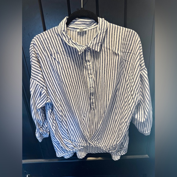 Spense Blue and White Striped Casual Shirt - Picture 1 of 2